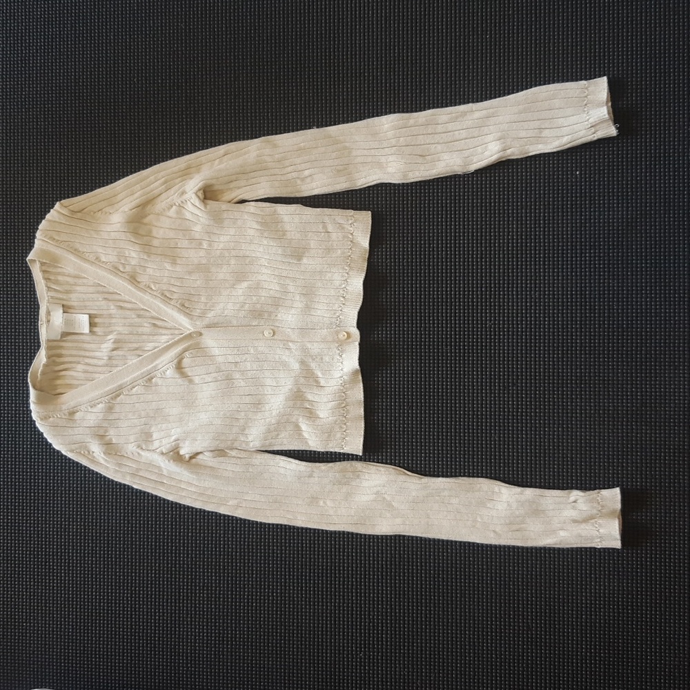 Cream ribbed sweater